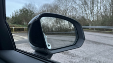 Volvo XC40 2.0 B3P Plus Black Edition 5dr Auto Petrol Estate